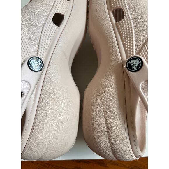 Crocs Women's Classic Platform Clog Light Pink Size W9 - Picture 12 of 15